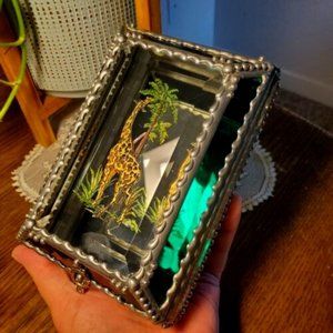 Giraffe, Hand Painted, Stained Beveled Glass, Keepsake Box, Pre-Owned 6.25in